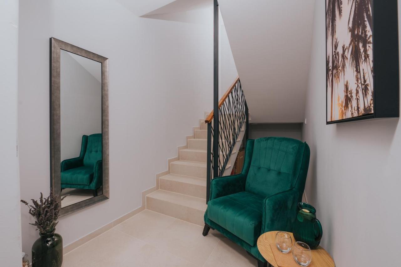 Apartments Virgine Maria I Baska  Bagian luar foto