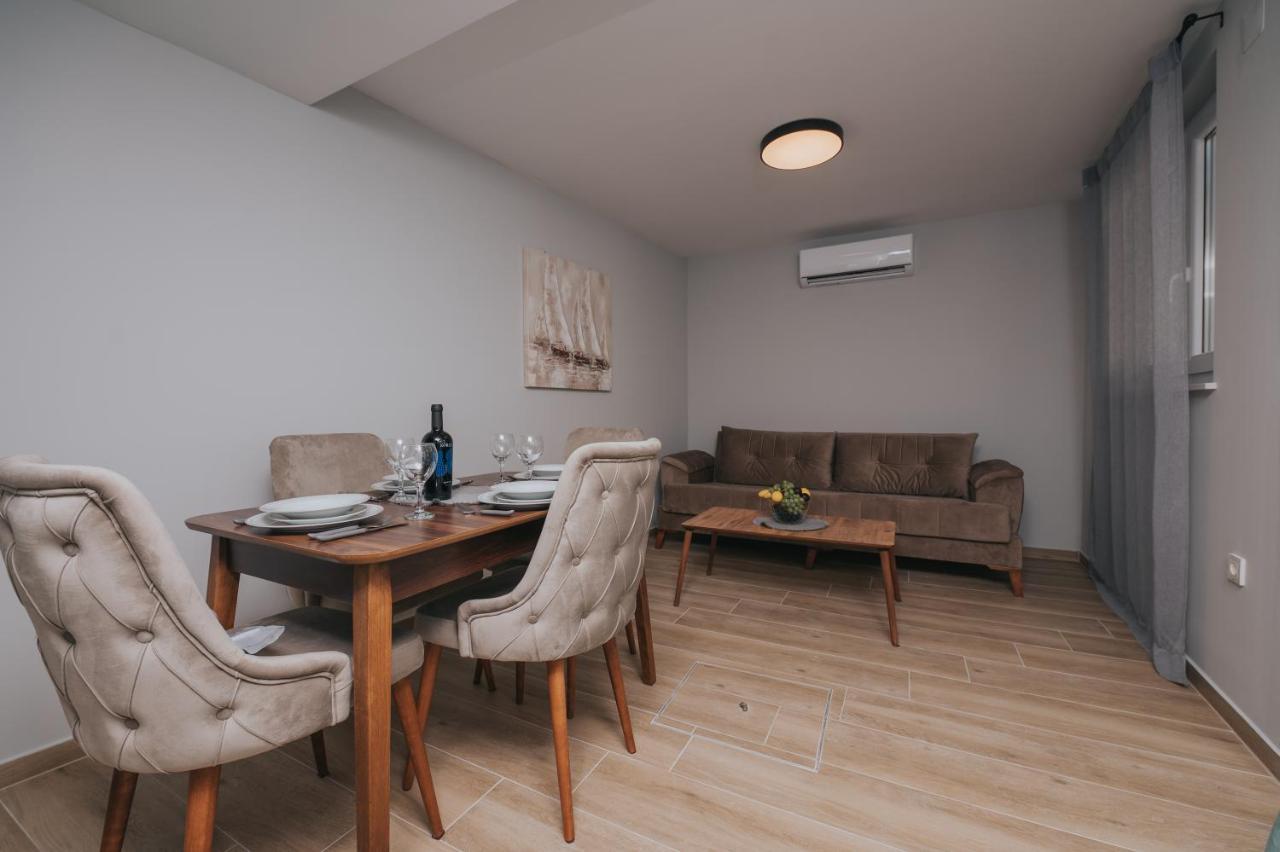 Apartments Virgine Maria I Baska  Bagian luar foto